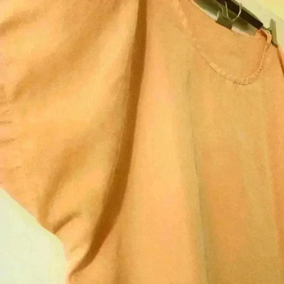 J Jill soft short sleeve butter yellow round neck casual top. Size large - Picture 4 of 8